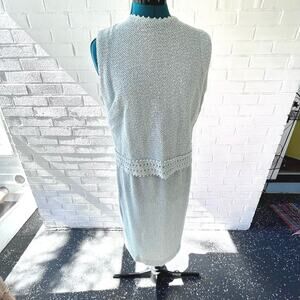 Vintage 60s/70s light blue knit skirt set